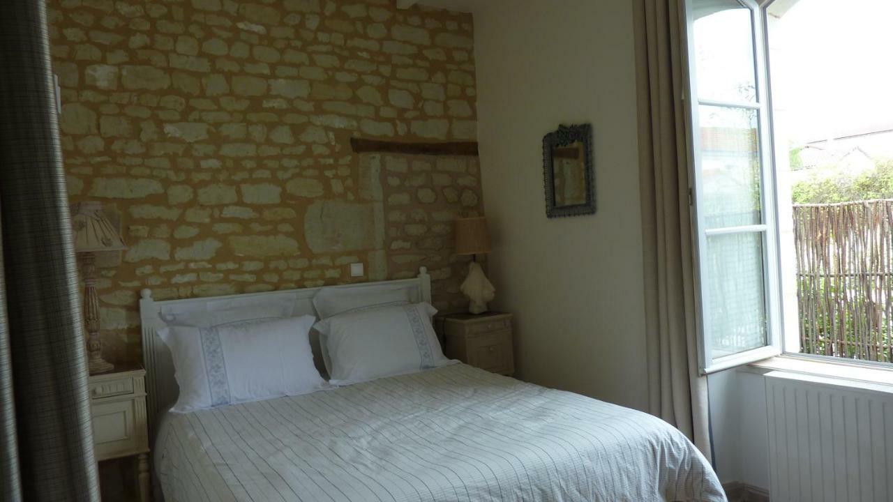 Ecole De Mathuna De Marigny Brizay B&B 외부 사진